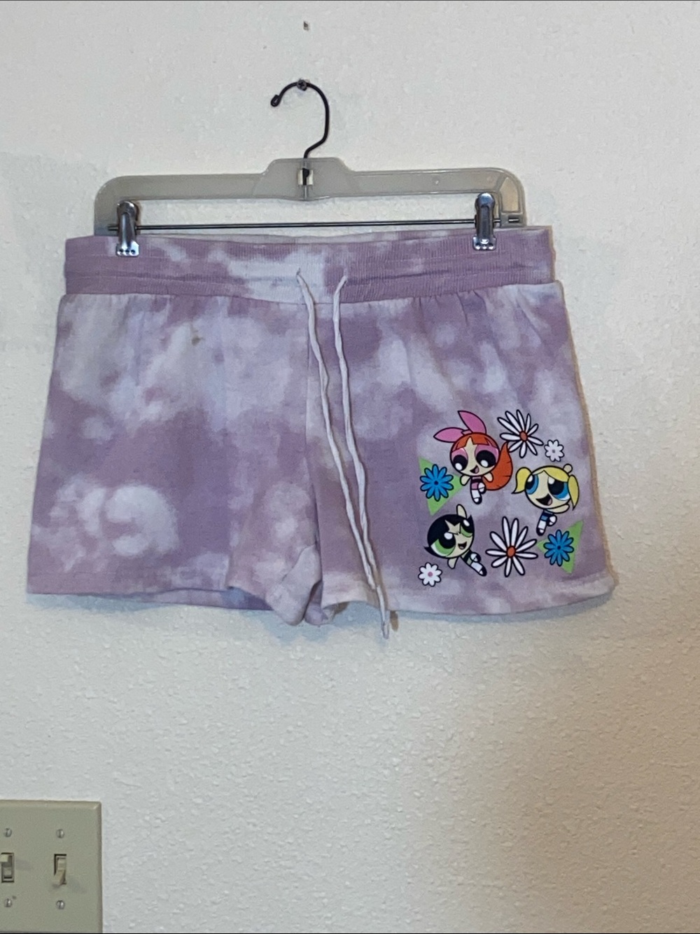 Powderpuff Girls Pink Tie-Dye Athletic Shorts with Cartoon Floral Print Size L